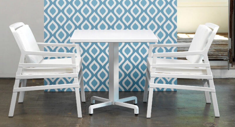 Fiore Table Base (White) with Aria Chairs - White Frame & White Cushions
