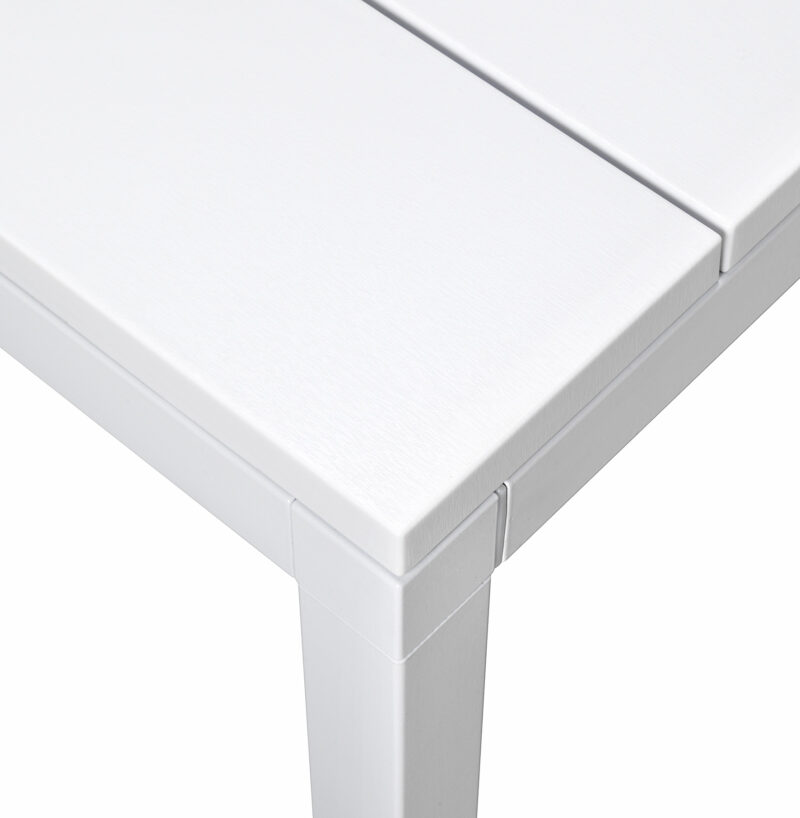 NARDI Rio Table Poly-Resin Top Corner & Top Texture Detail - White