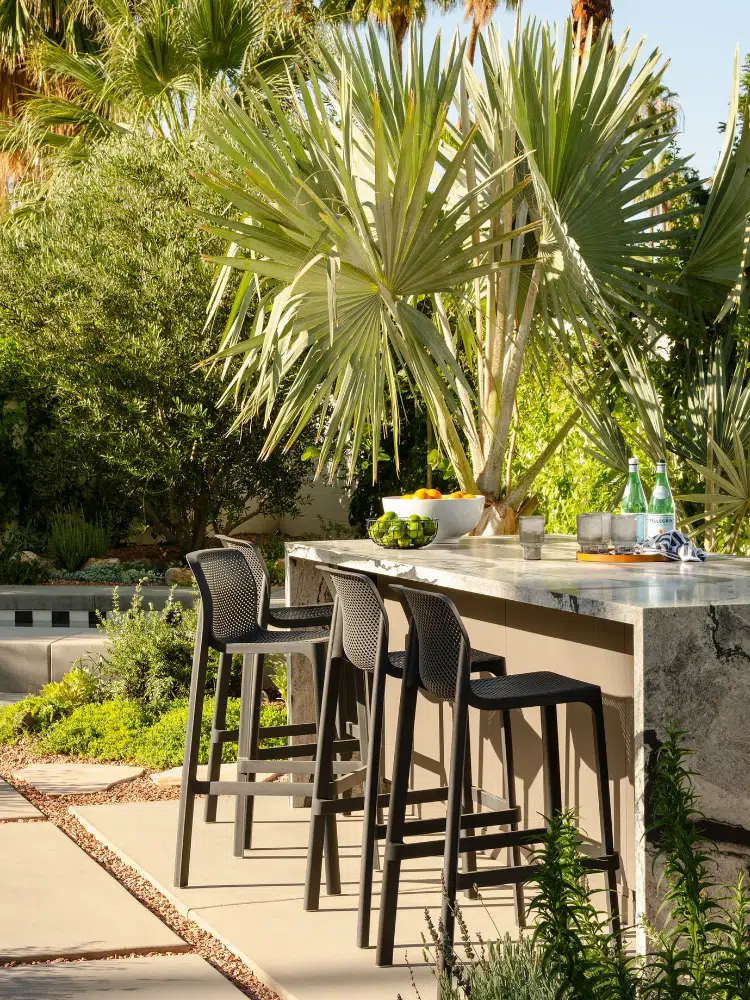 Net Cube 5-Piece Outdoor Bar Leaner Set 13 Nardi net bar stool shape