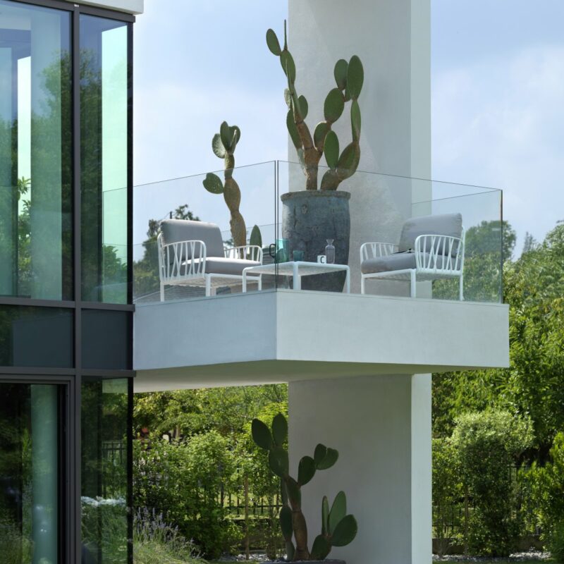 Outdoor lounge furniture - komodo 3-piece in white & grey