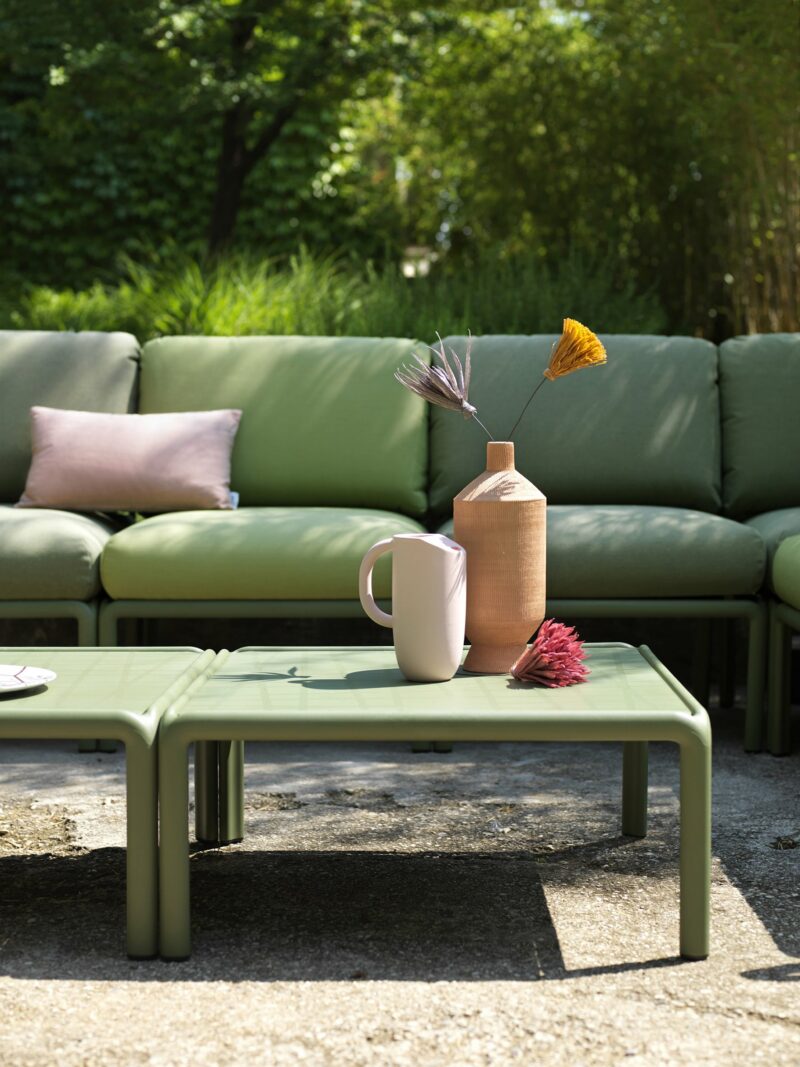 NARDI Outdoor Lounge Set - Komodo 8-Piece with Coffee Tables