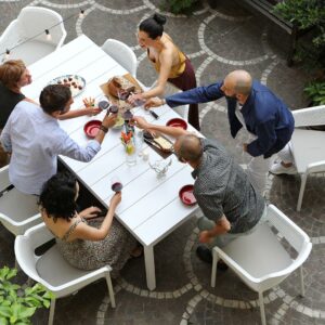 Nardi rio 210 280 extendable table with net chairs in white
